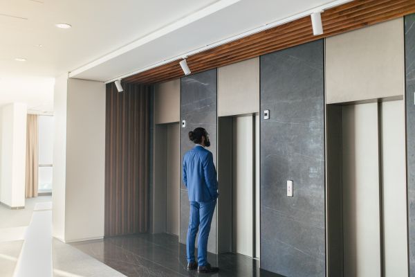 What to Do When Your Elevator Stops Working in Chicago